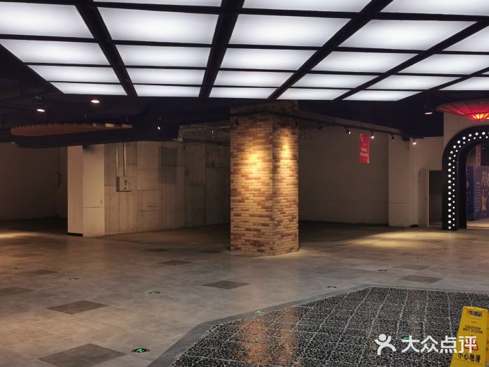 老铁岭·涮肚烧烤(太原街店)图片