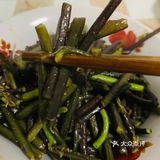 自己上山采的蕨菜就是好吃些