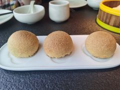-蝴蝶里·粤菜·点心(滨江龙湖店)