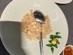 -HOMES上海本帮菜(襄阳公园店)