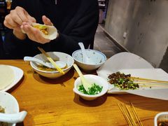 -怪噜范·老贵阳街头名小吃(鸿通城店)