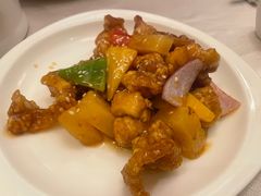 菠萝咕噜鸡球-上海金桥红枫万豪酒店-万豪中餐厅