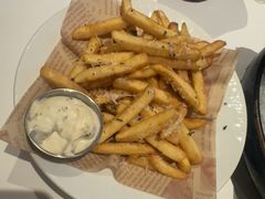 -斯普汇生蚝牛排馆(中骏世界城店)