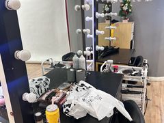 -花儿照相馆·最美证件照(红旗街万达店)