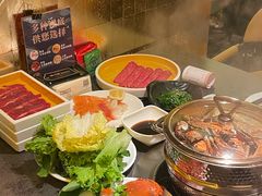 -钱小奴海鲜自助黑金店(杭州滨江龙湖店)
