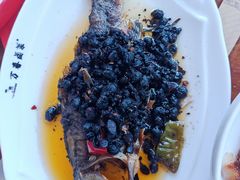 -老鼎万春卤菜(五代传承创始老店)