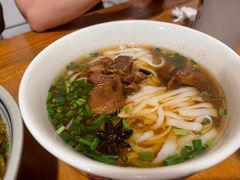 -矮子粉店1985·长沙米粉(湘春路店)