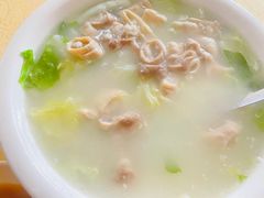 -茅屋大酒店