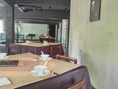 大堂-穹六人间 people 6(岳阳路店)