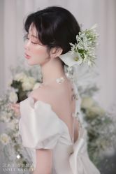 -艾米丽婚纱礼服