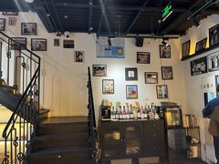 -LESCEDARS Brasserie Bistro香柏树