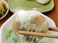 -舒小笼松针小笼包