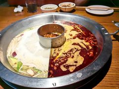 -佬土鹅肠火锅(解放路店)