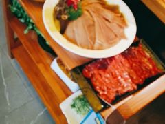 -旺晖本帮骨头煲·深夜火锅(梅园路店)