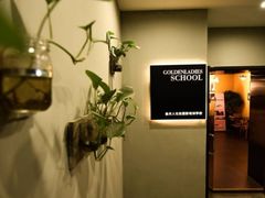 -金夫人化妆摄影职业培训学校