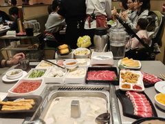 -海底捞火锅(奉化银泰店)
