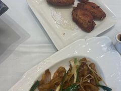 干炒牛河-稻香酒家·34年老字号·港式粤菜(汉街店)