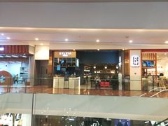 -POKEE VIA&Brunch·维娅(重庆来福士店)
