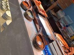 -锤头鲨毛肚海鲜烤肉自助餐厅(国购广场店)