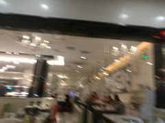 -江南食代自助餐厅(宝龙城市广场店)