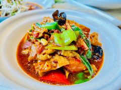 -嫩芽 ·地道重庆菜(十八梯露台夜景店)