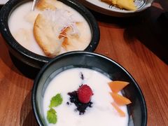 -云海肴·汽锅鸡·云南菜(天山百盛优客店)