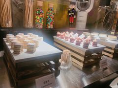 -岷山饭店-芝芝自助餐厅