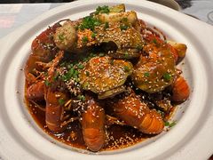 -肥肥虾庄·金牌油焖大虾(杨园滨江时代walk店)