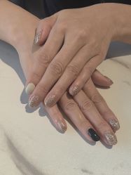 -丽心自助美甲美睫