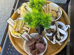 -一善菌·云南菌汤·云南菜(银泰城店)