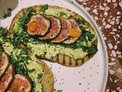 无花果手撕鸡肉tapas-Toris(LuOne凯德晶萃广场店)