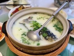 -天乐农家鱼头王(天目湖店)