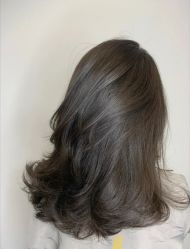 -变画·发型STUDIO