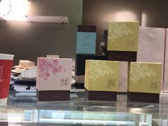 -奈雪的茶(市百一店)