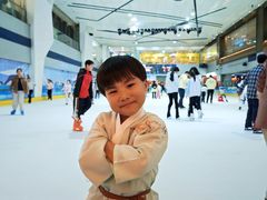 -正佳冰河湾真冰滑冰场