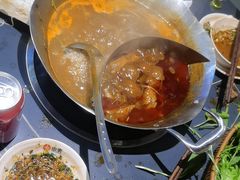 -由衷贵州酸汤牛肉火锅(新桥店)