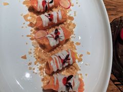 -渝半城经典川粤菜(重庆天地店)