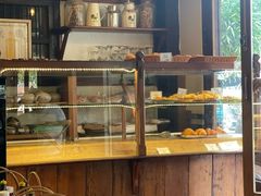 -Le Banneton Café French Bakery