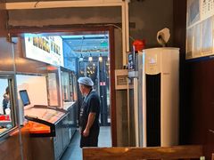 -万记麻辣烫国展总店