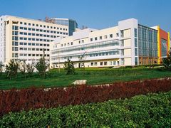 -首都医科大学附属北京同仁医院(南区)