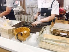 -奈雪的茶(市百一店)