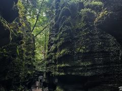 -梭布垭石林景区