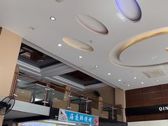 -覃记海鲜美食餐厅