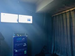 -VR 间客漫·PS电玩·虚拟现实包间游戏电竞(街道口店)