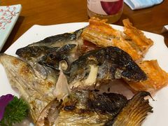 -青瓦餐厅·生鱼片·韩园烤肉(西塔店)