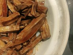 -老牌坊鲁菜名店(美莲广场店)