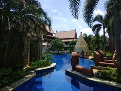 -三亚湾海居铂尔曼度假酒店