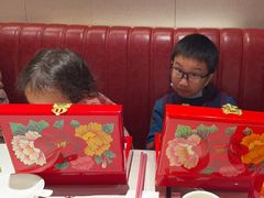 -千百味红餐厅·江西菜(绿地双子塔店)