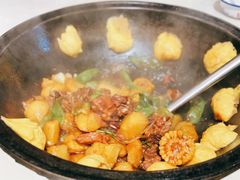 豆角土豆炖排骨-妈妈家铁锅炖(景诚园综合楼店)