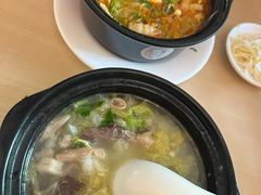 -闫家驴肉老店(华电一校店)